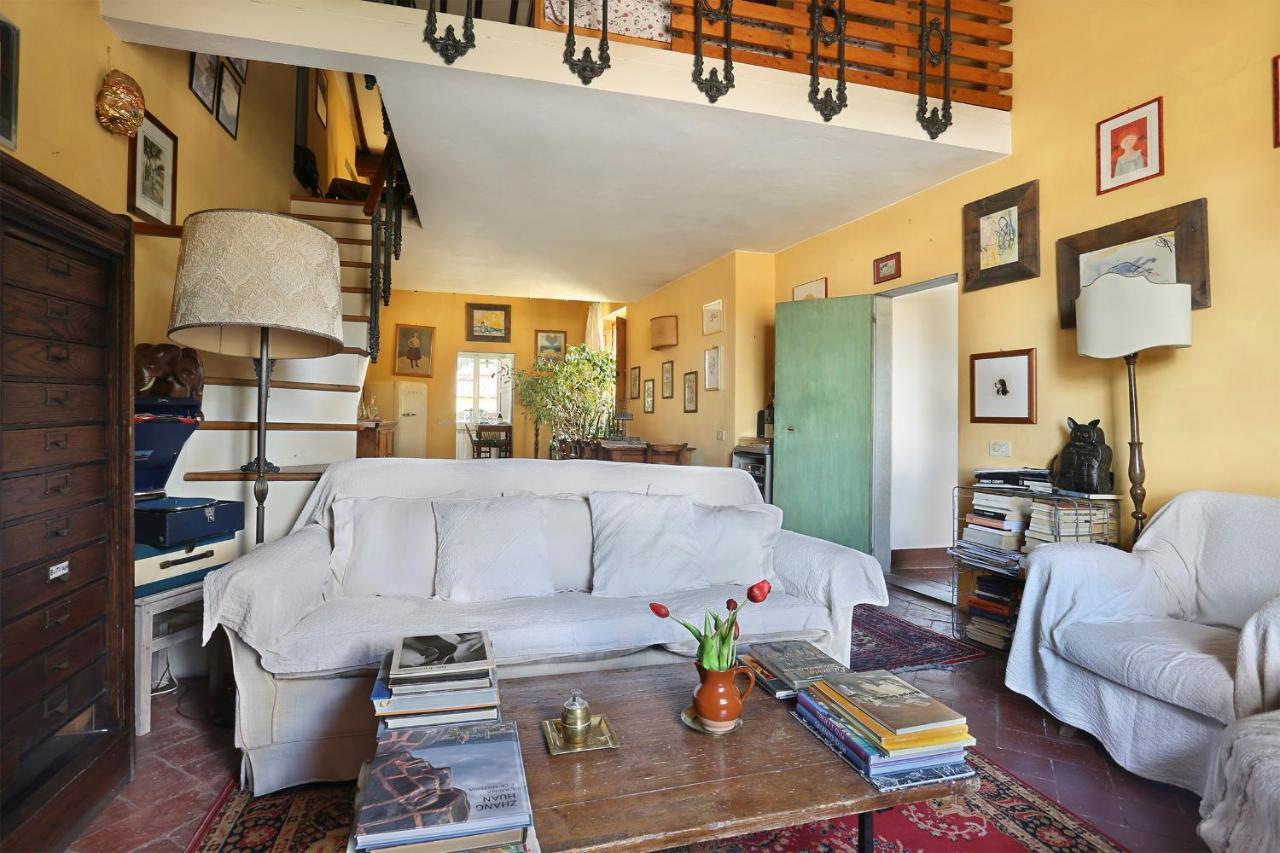 A Postcard View In A Vintage Apartment Florence Exterior photo